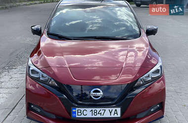Nissan Leaf  2020