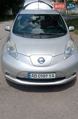 Nissan Leaf  2013