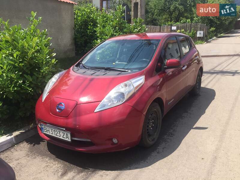 Nissan Leaf 2013 року в Одесі