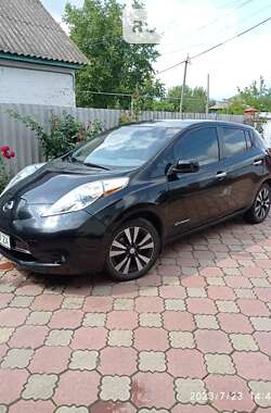 Nissan Leaf  2015