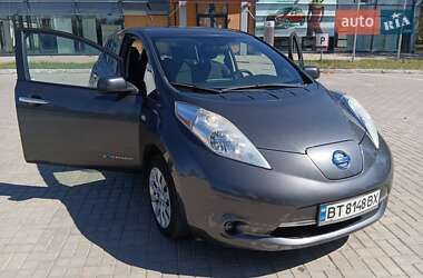 Nissan Leaf  2013