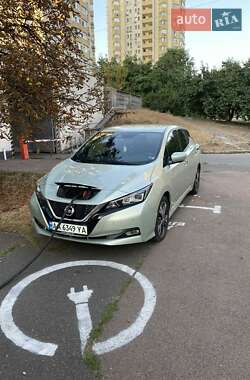 Nissan Leaf  2018