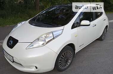 Nissan Leaf  2015