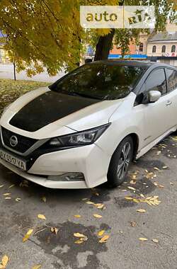 Nissan Leaf  2018