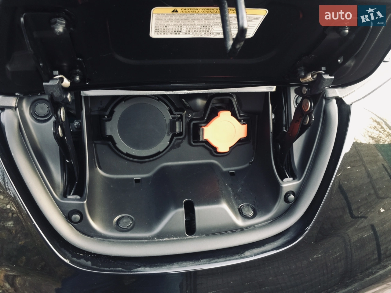 2017 Nissan Leaf - мініатюра 3