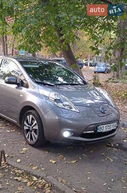 Nissan Leaf  2014