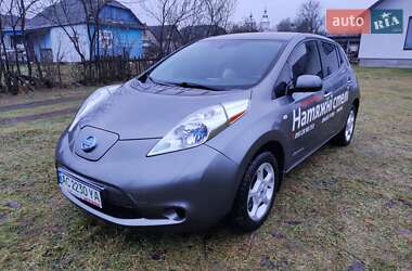 Nissan Leaf  2014