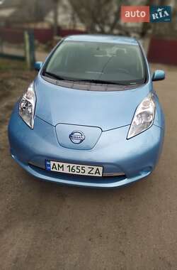 Nissan Leaf  2014
