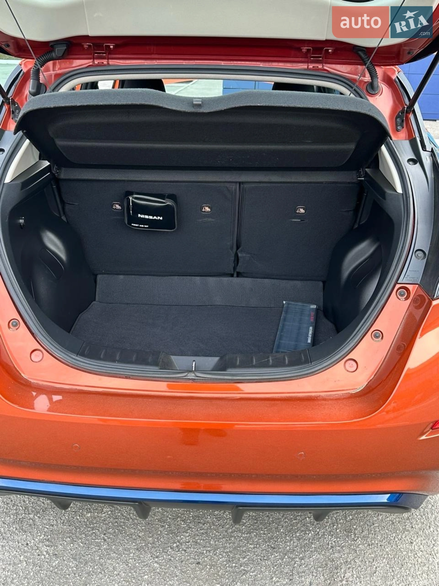 Nissan Leaf 2021 VIN 1N4BZ1CV3MC555451 фото оголошення 6 з 13
