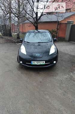 Nissan Leaf  2015