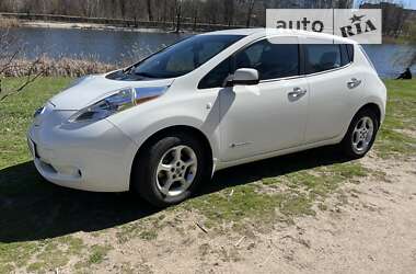 Nissan Leaf  2015