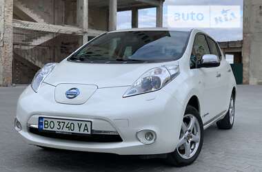 Nissan Leaf  2013