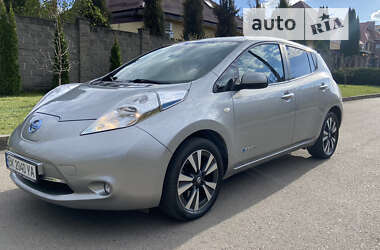 Nissan Leaf  2014