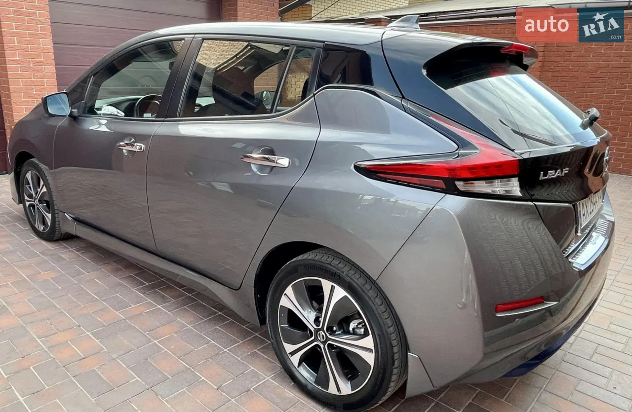2020 Nissan Leaf - мініатюра 5