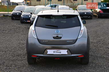 Хэтчбек Nissan Leaf 2013 в Луцке