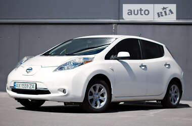 Nissan Leaf  2014