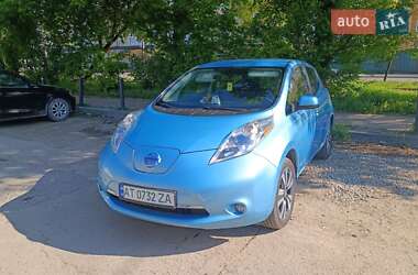 Nissan Leaf  2015