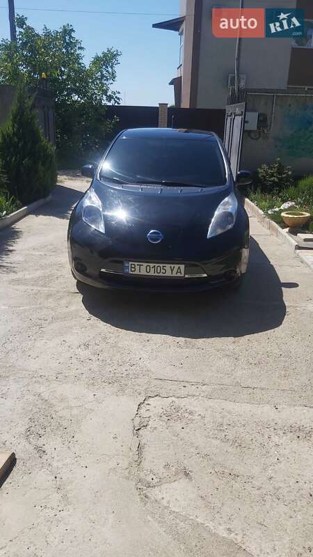 Nissan Leaf 2014 года в Николаеве