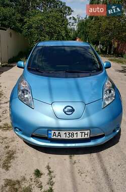 Nissan Leaf  2015