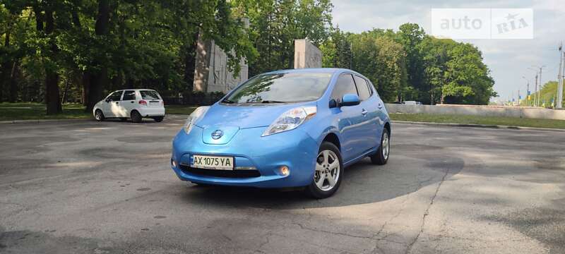 Nissan Leaf 2012 року в Харкові