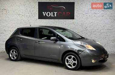 Nissan Leaf  2015