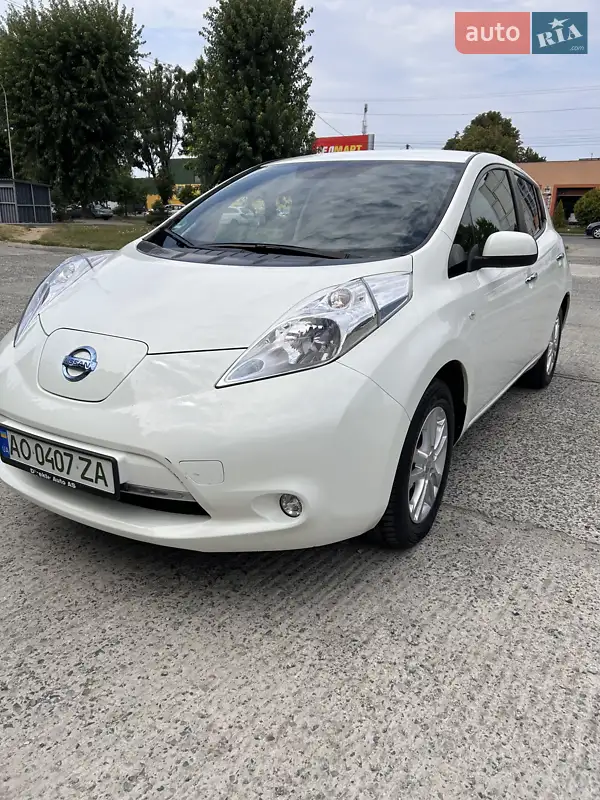 Nissan Leaf