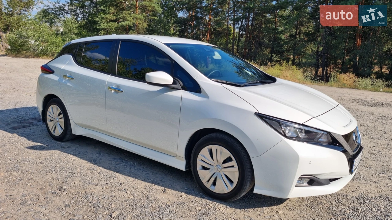 2022 Nissan Leaf - мініатюра 4