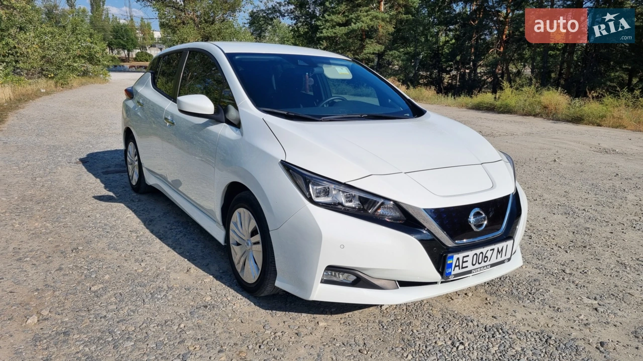 2022 Nissan Leaf - мініатюра 2