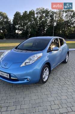 Nissan Leaf  2013