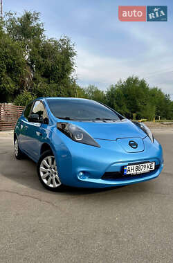 Nissan Leaf  2013