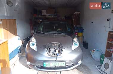 Nissan Leaf  2014