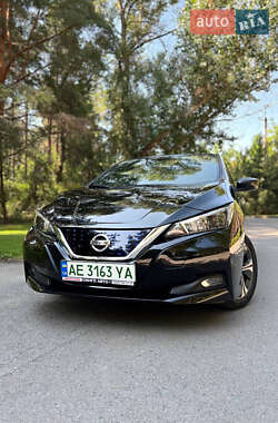 Nissan Leaf  2020