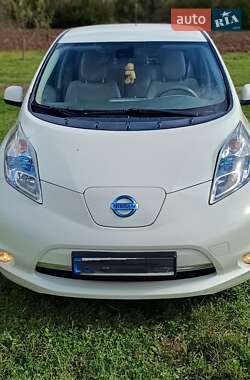 Nissan Leaf 2011