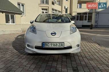 Nissan Leaf  2014