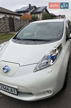 Nissan Leaf 2014
