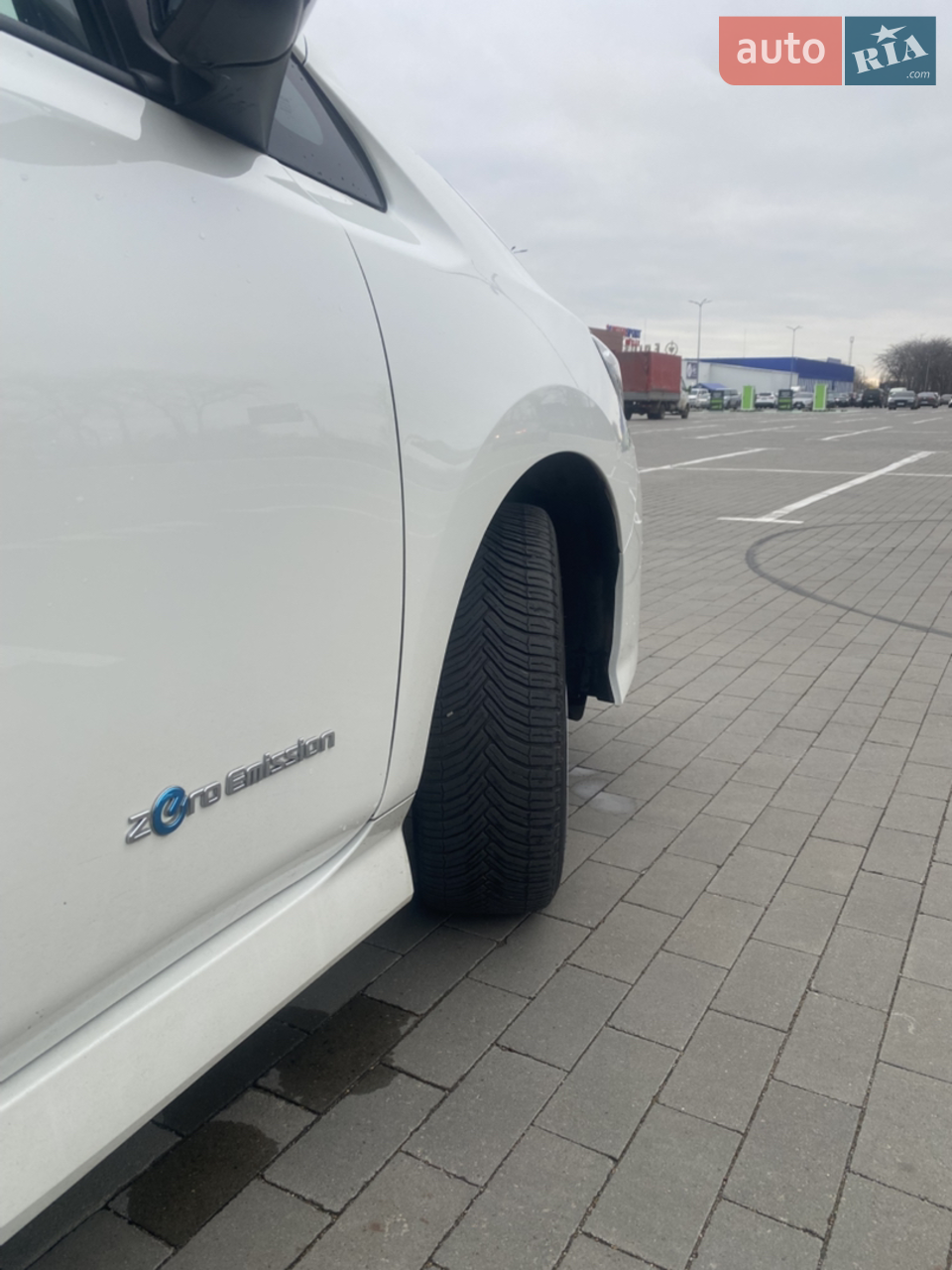 2019 Nissan Leaf - мініатюра 3