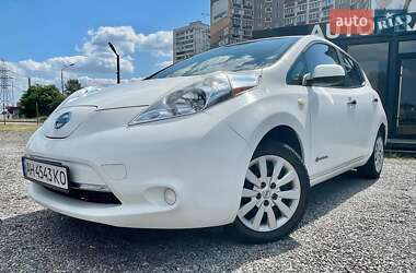 Nissan Leaf  2015