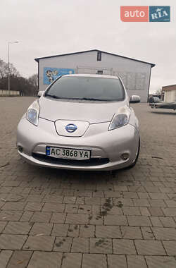 Nissan Leaf  2013