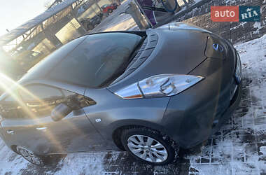 Nissan Leaf  2014