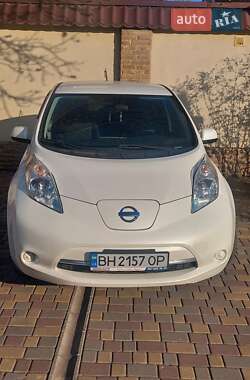 Nissan Leaf  2015