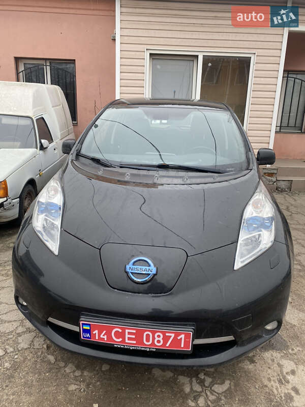 Nissan Leaf 2013 року в Миколаїві