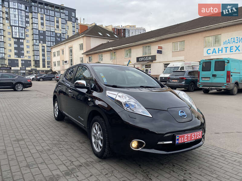 Nissan Leaf 2014 года в Луцке