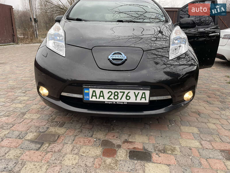 Nissan Leaf 2016 року в Києві