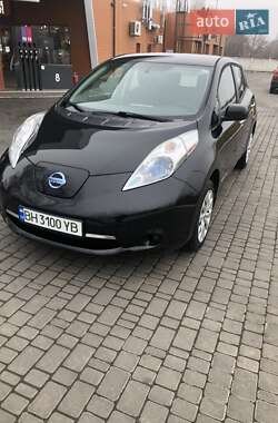 Nissan Leaf  2014