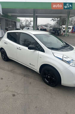 Nissan Leaf  2017