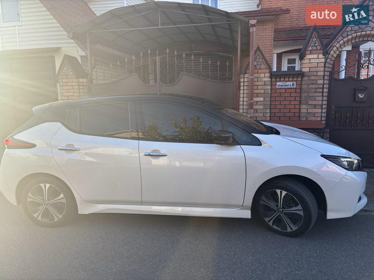 2021 Nissan Leaf - мініатюра 5