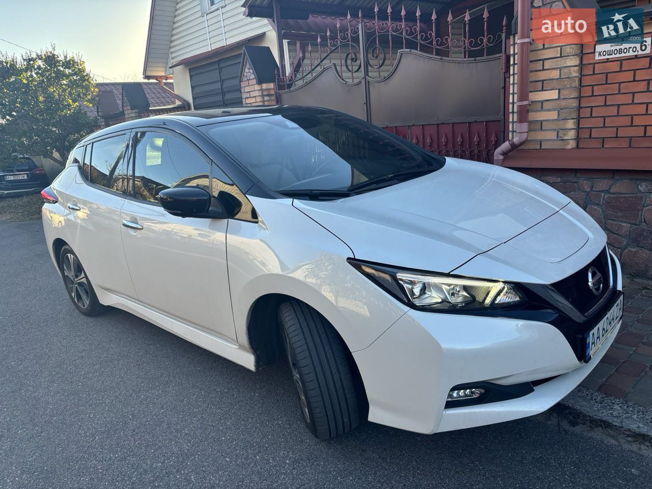 2021 Nissan Leaf - мініатюра 4