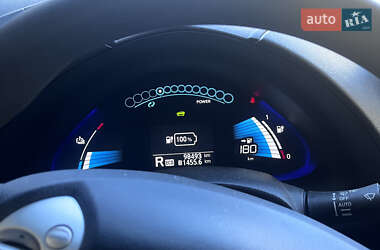 Nissan Leaf  2017