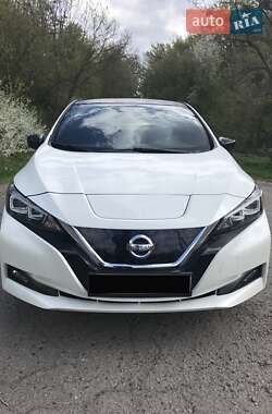 Nissan Leaf  2018
