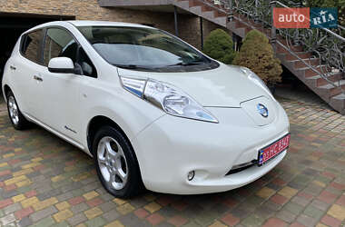 Nissan Leaf  2014